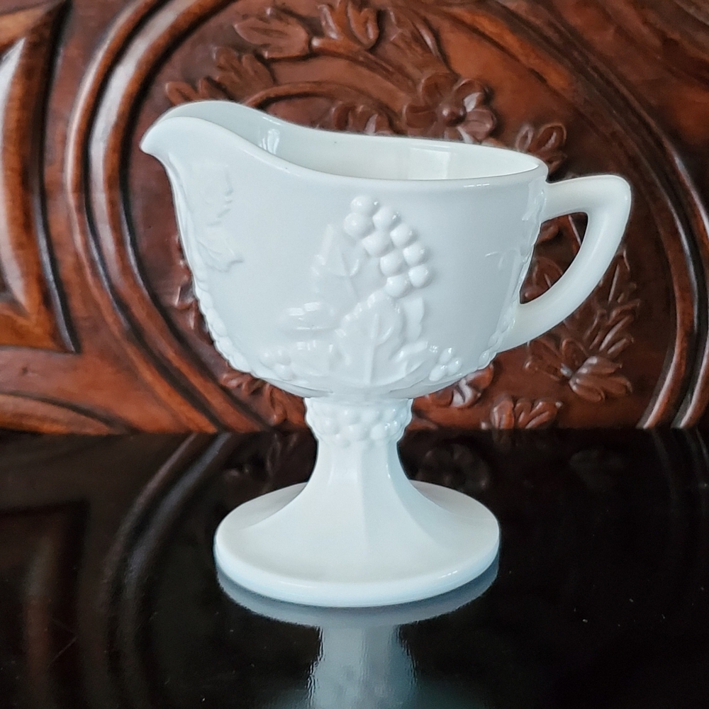 Vntg Harvest Milk Glass 6oz 4" Creamer by Colony